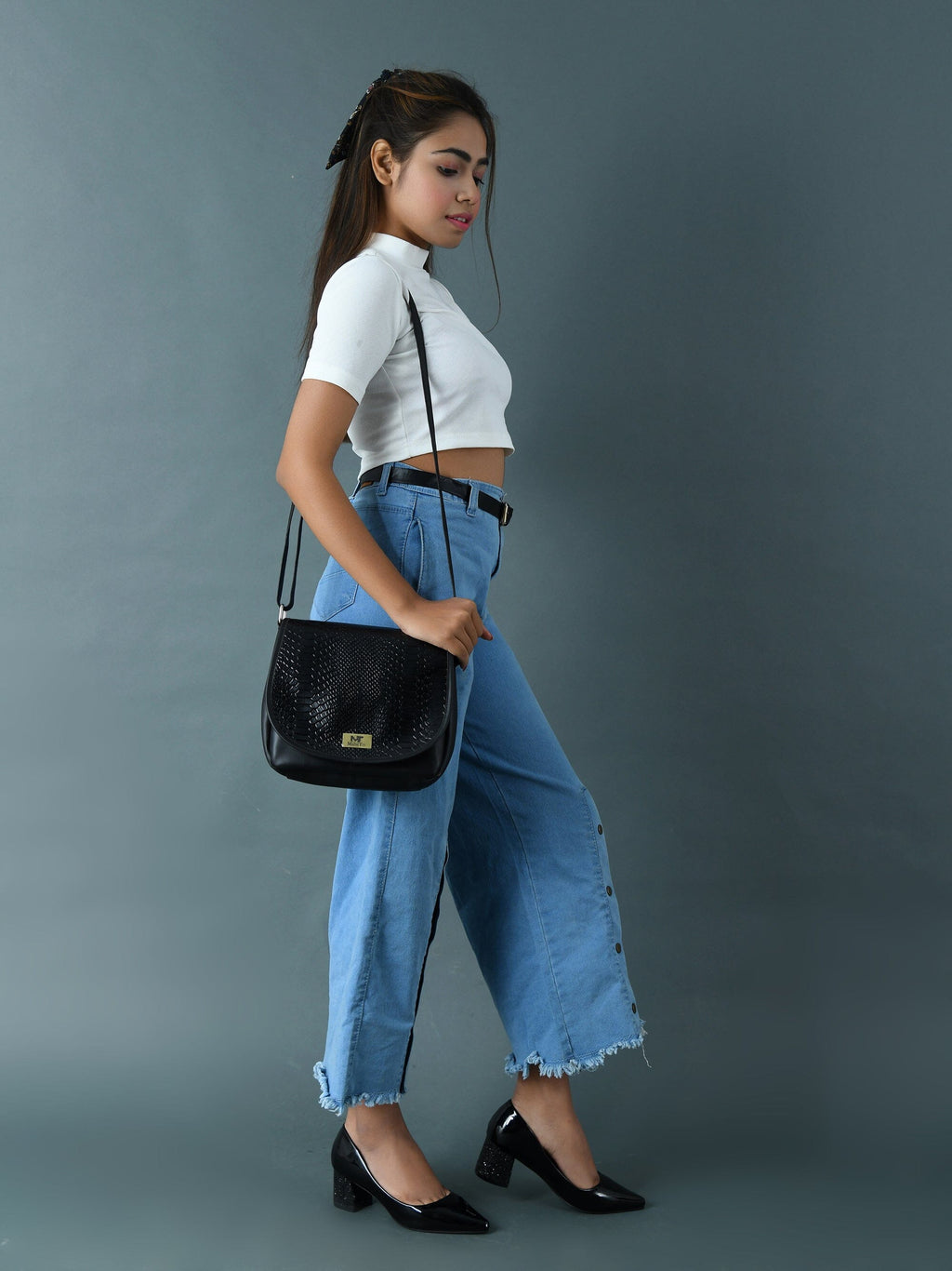 The Croco Satchel- Black