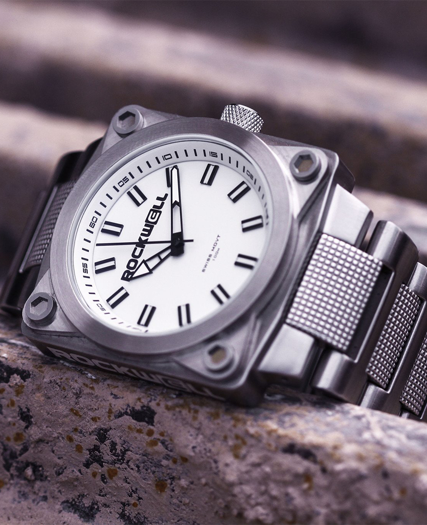 747 (Silver/White) Watch
