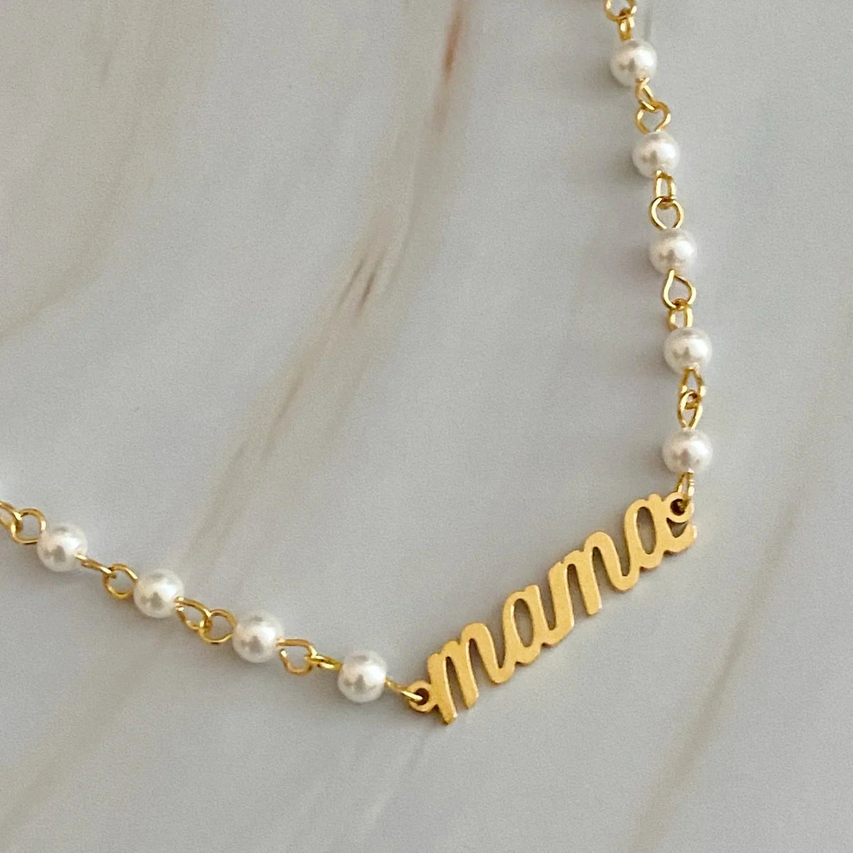 Mama Pearl Chain Necklace