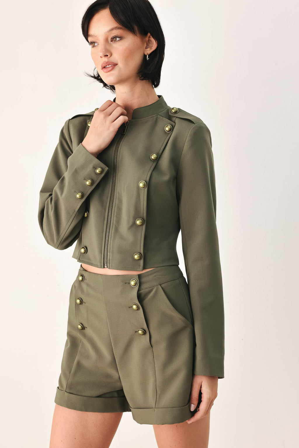 OLIVE COMMAND CROPPED MILITARY JACKET