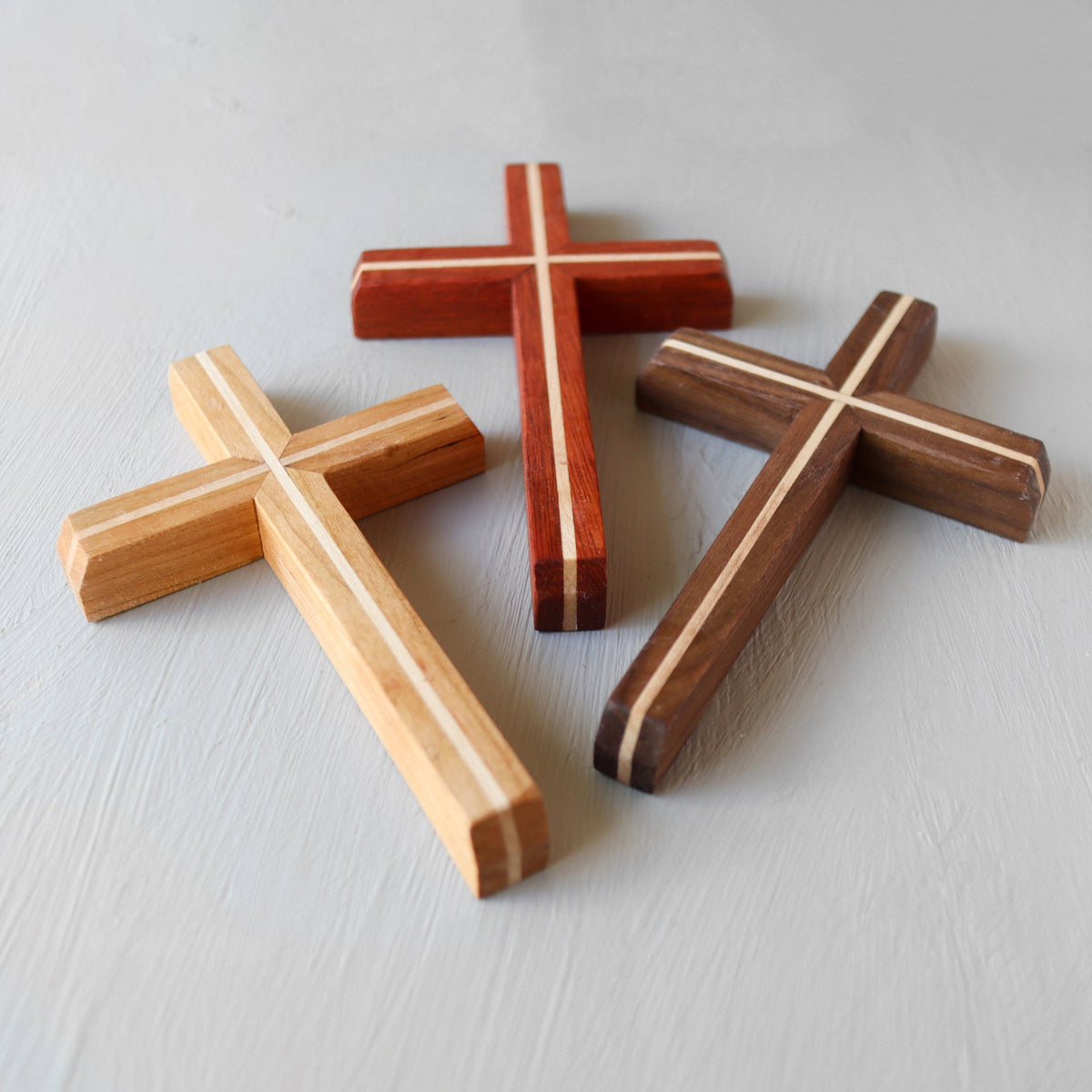 The Thinline Cross