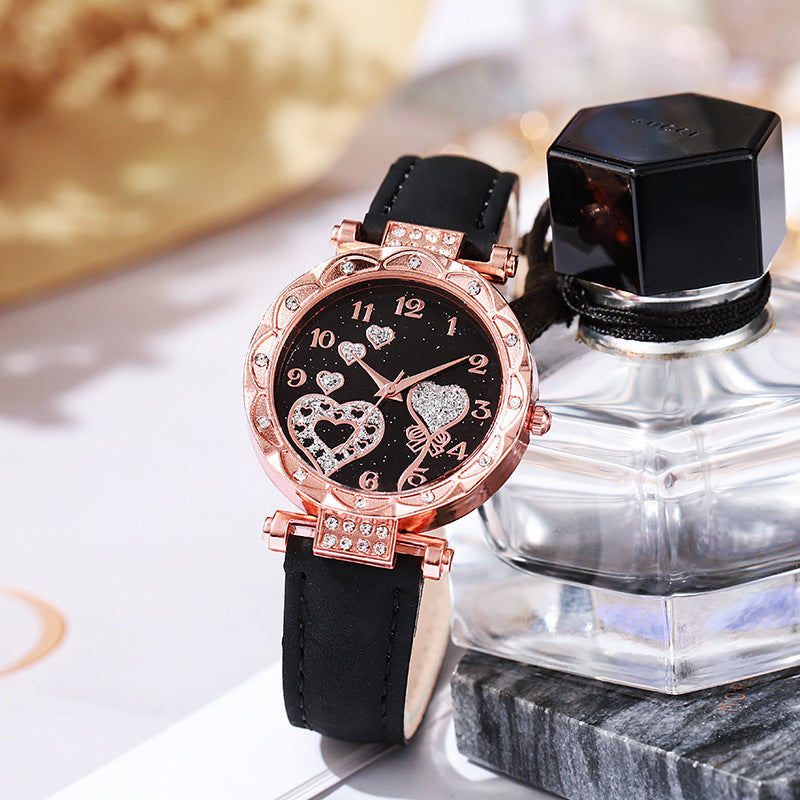 Simple leather strap quartz watch for students