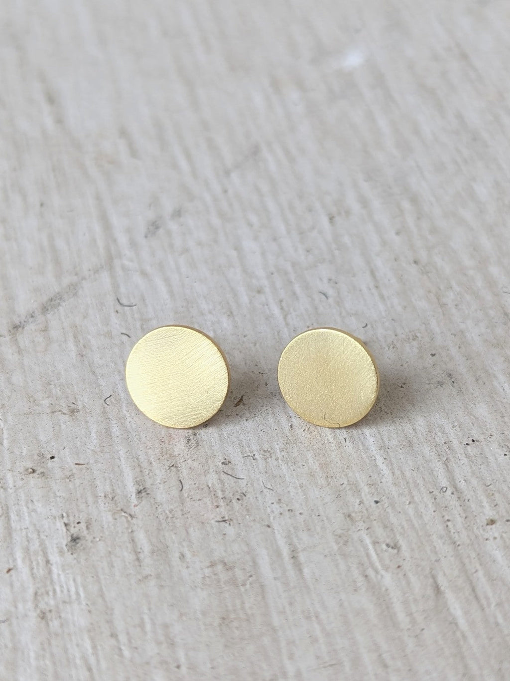 Sunspot Studs