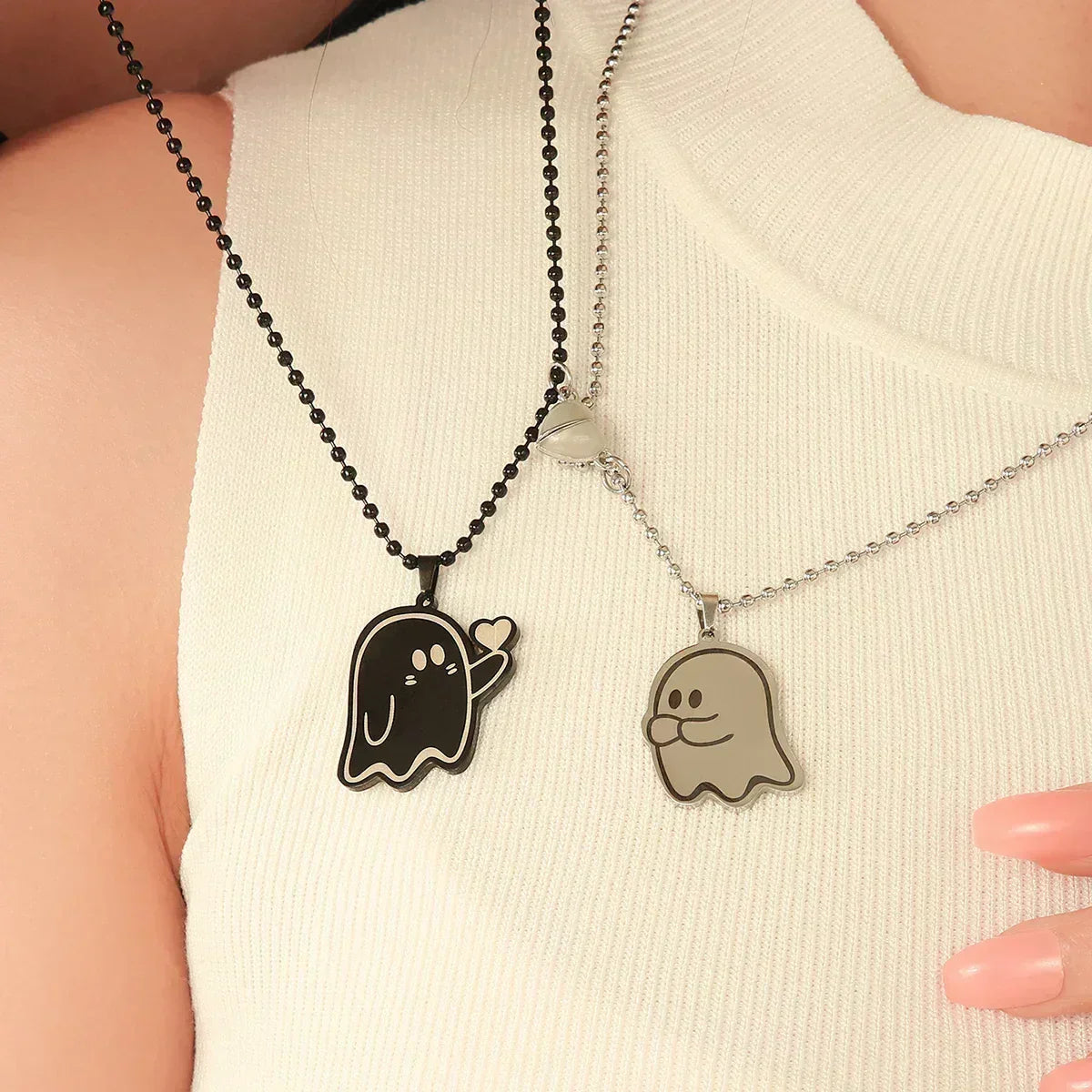 Luminous heart stainless steel simple person to send love couple necklace