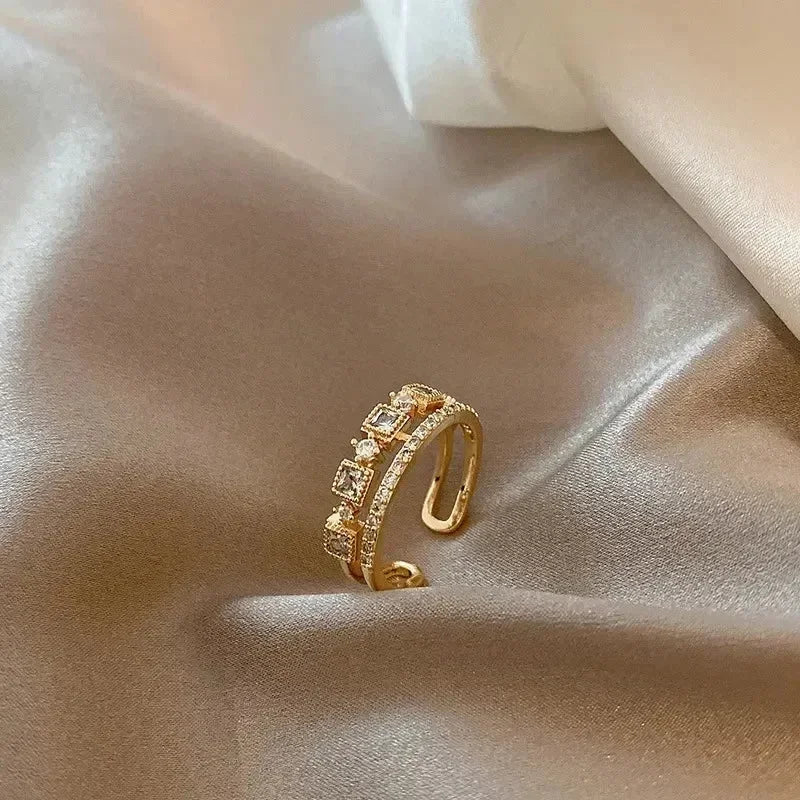 Light Luxury Gold Plated Leaf Opening Ring Exquisite Geometric Beehive Zircon Index Finger Ring Trend Wedding Party Jewelry Gift