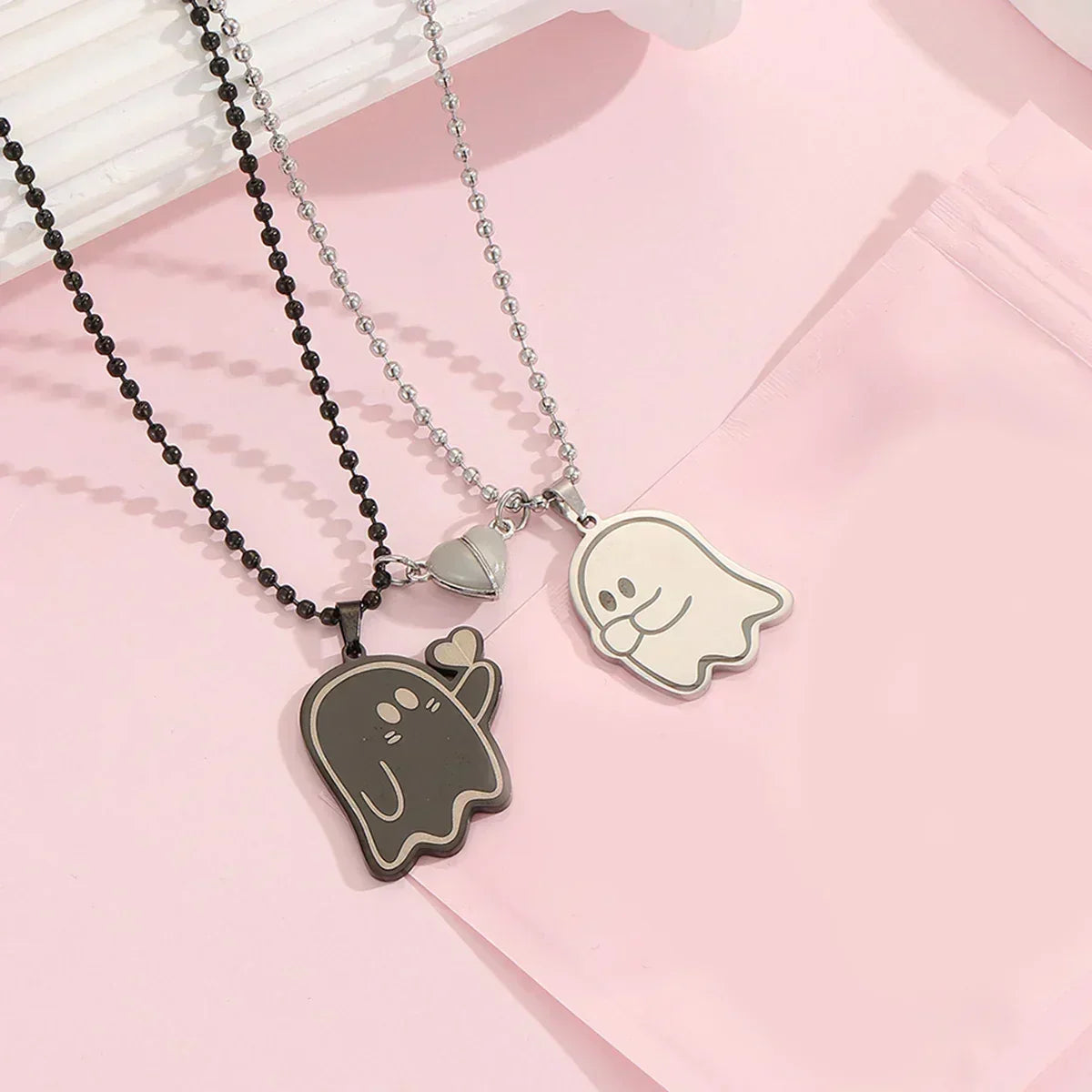 Luminous heart stainless steel simple person to send love couple necklace