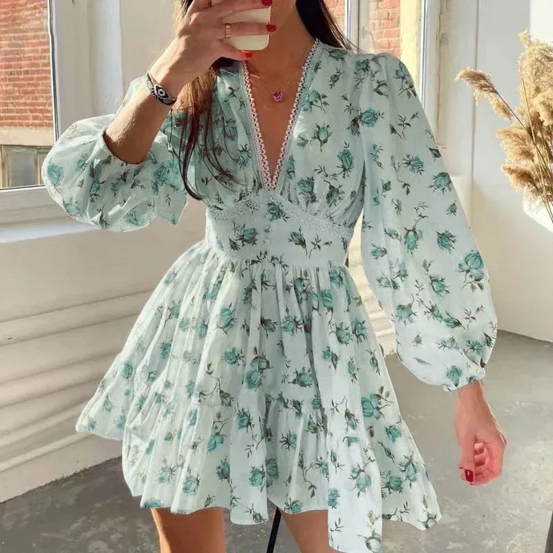 Spring Women's New Temperament Sweet Fashion Print Sexy V-neck Lace Lantern Sleeves High Waist Short A-line Dress