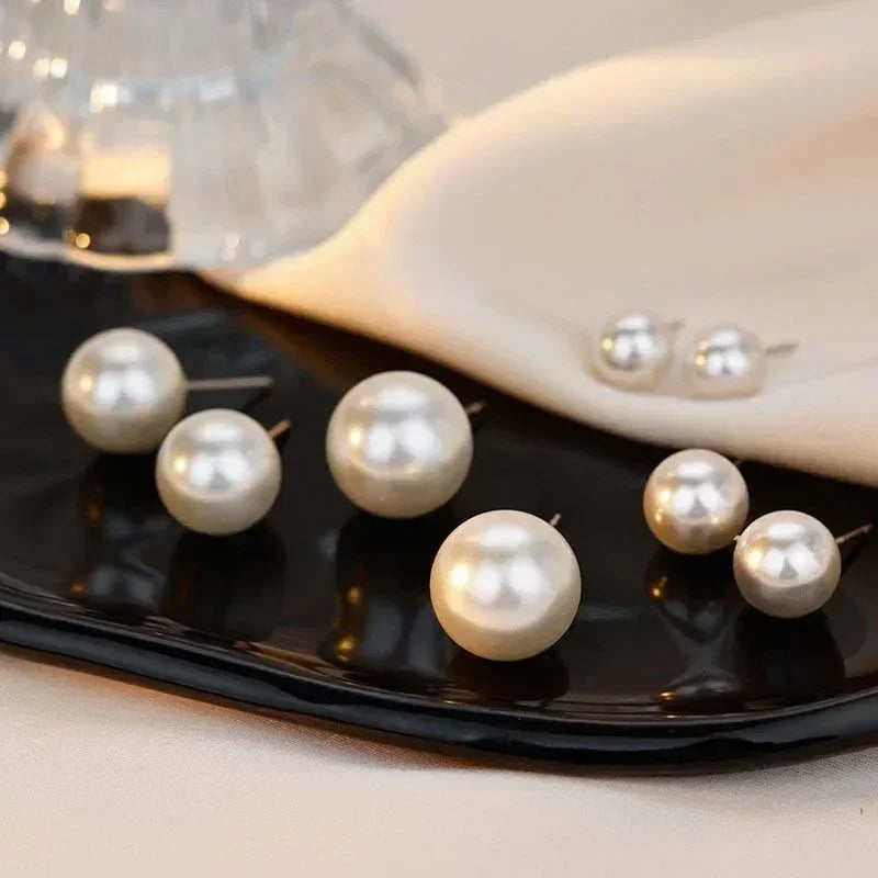 Korean Elegant White Glossy Pearl Stud Earrings For Women Exquisite Simple Imitation Pearl Round Earring Wedding Party Jewelry