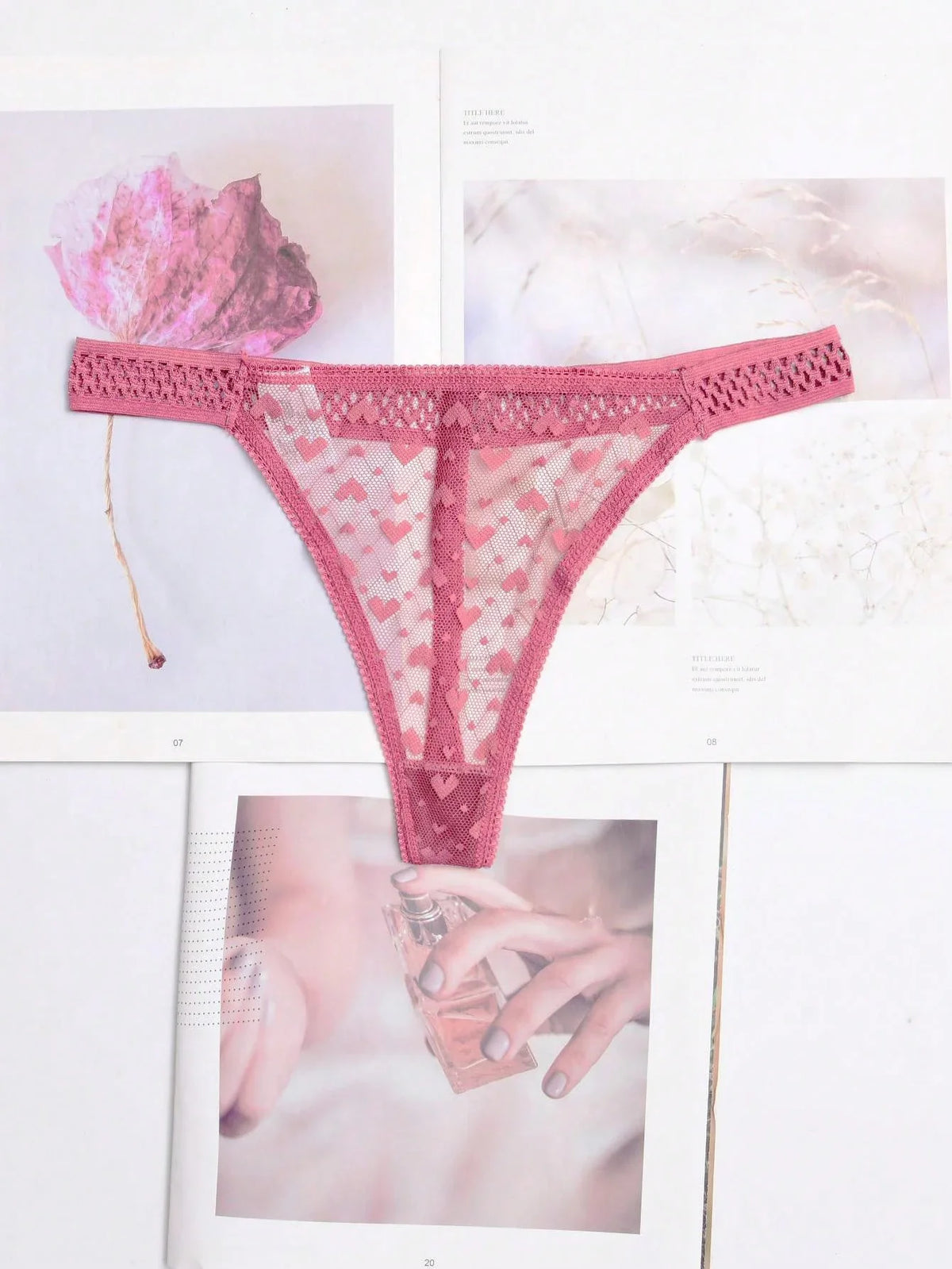 Women ruffles Underwear Invisible Seamless T Panties G-String Female Sexy Thongs Intimates Lingerie Ladies Briefs 1pcs abc01