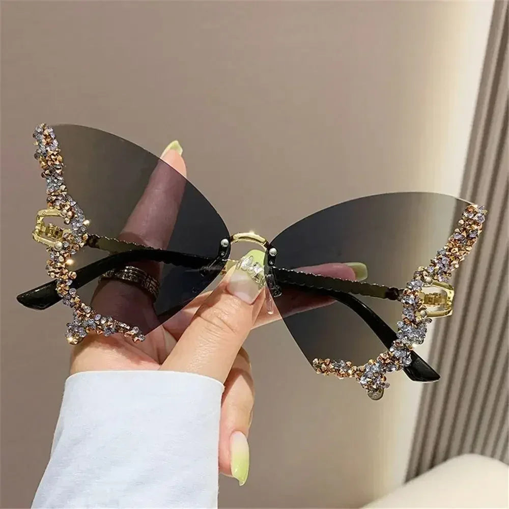 Vintage Oversized Diamond Butterfly Sunglasses Ladies Shades Purple Sunglasses for Women Bling Sun Glasses