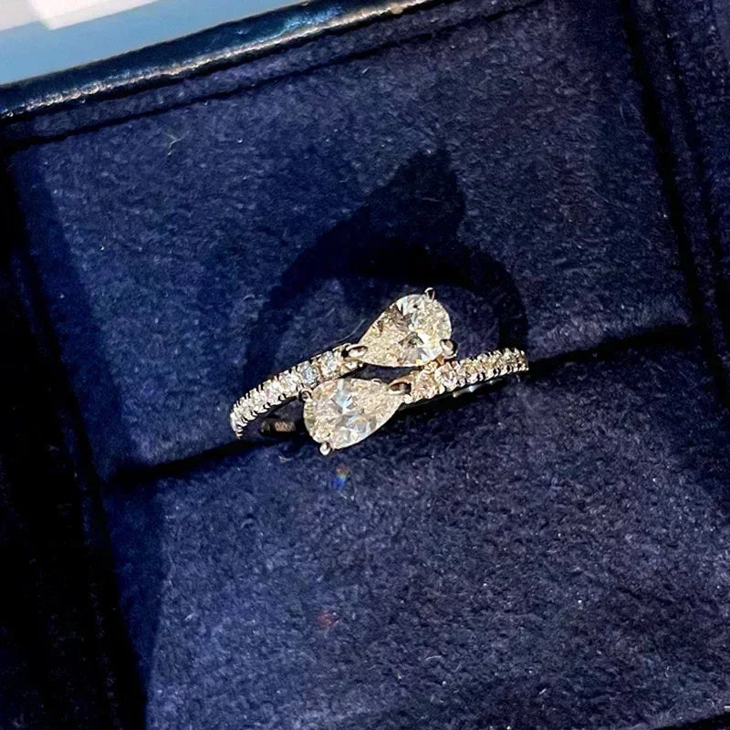 2025 New Shiny Zircon Ring Engagement Ceremony Women's Accessories Wedding Fashion  Jewelry Simple  Wholesale