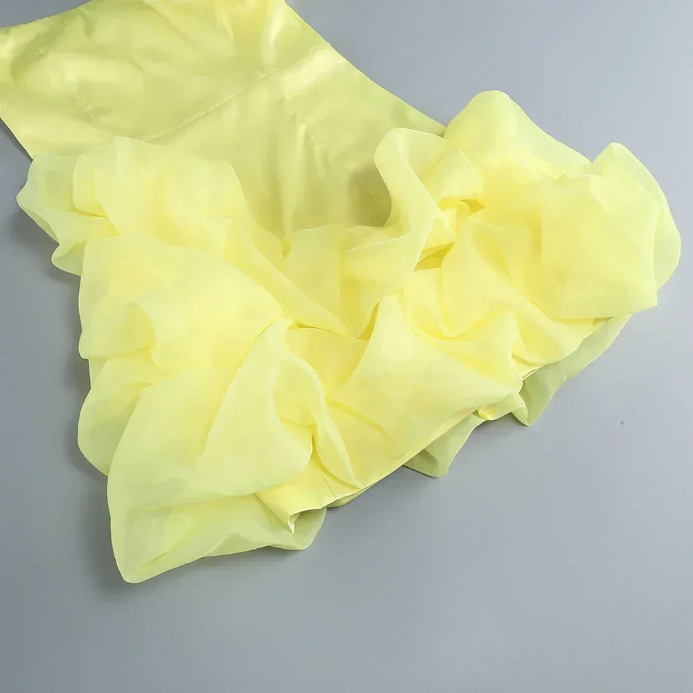New fashion and sexy solid color wrapped chest dress, women's temperament decorative pleated ruffled edge party dress