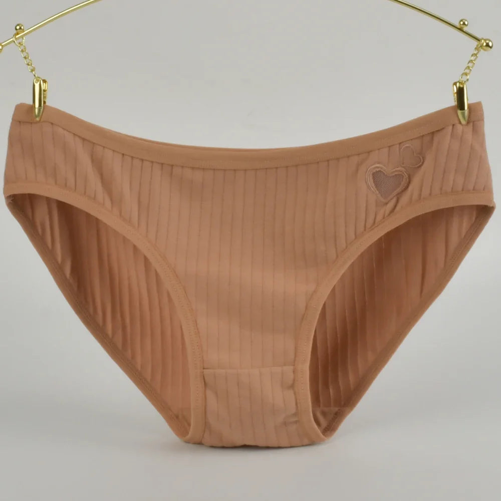 Pure Cotton Underwear Panties For Women Heart Briefs Female Triangle Underpants Woman Soft Panti Intimate sexy Lingerie Panty