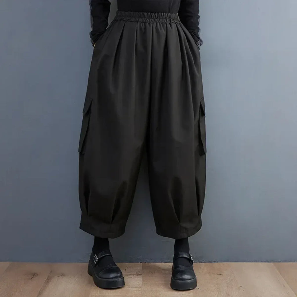 Oversized Cargo Pants – High Waist, Loose Fit with Pocket Details