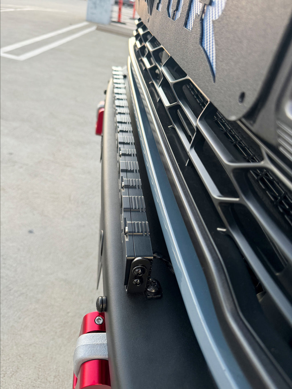 2021+ Ford Bronco Modular Bumper 30in Light Bar - PRO