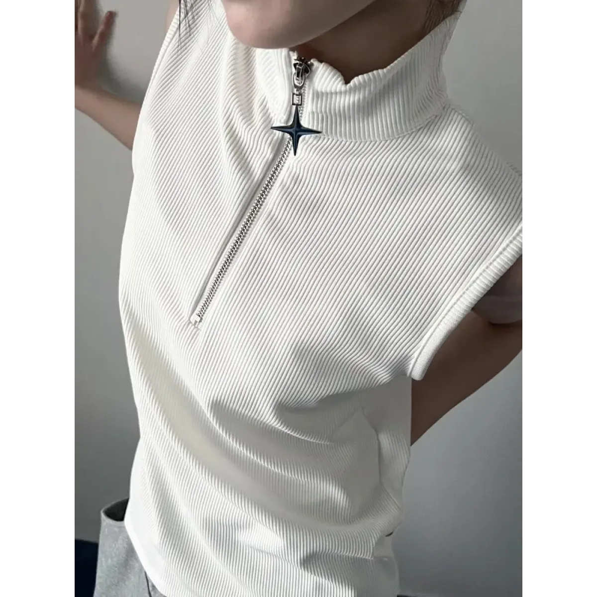 Harajuku Sleeveless Shirt