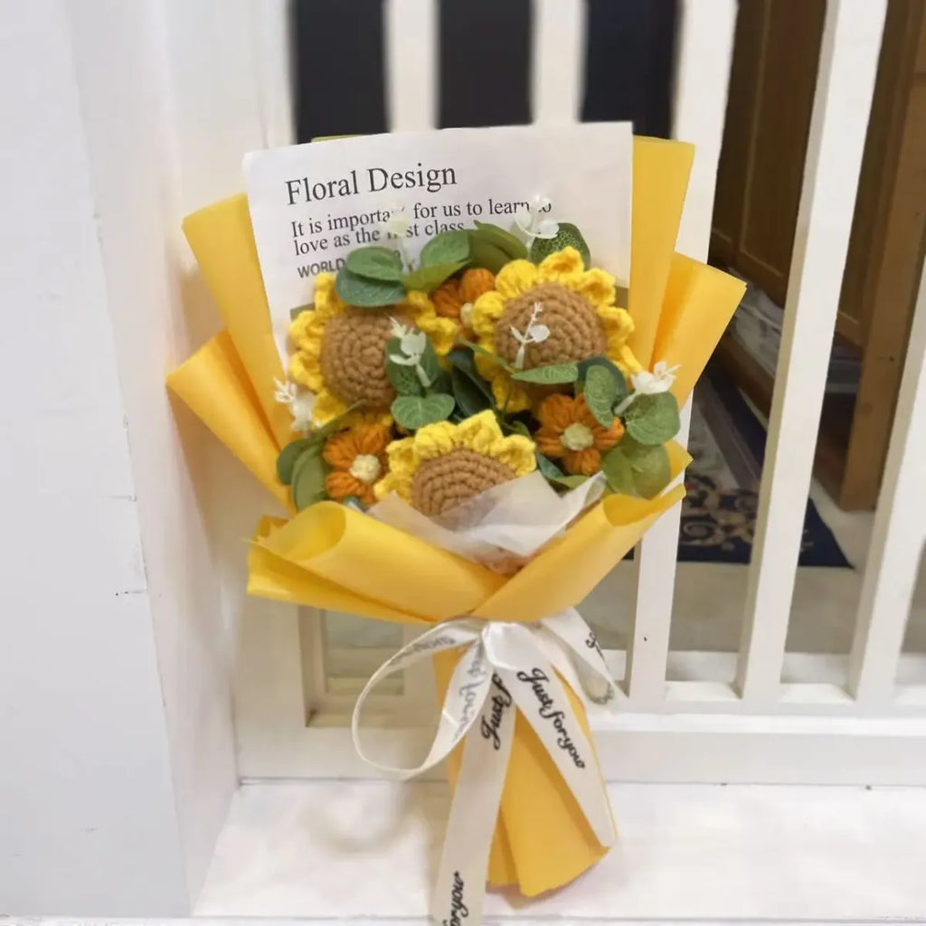 Kawaii Knitted Sunflower & Rose Bouquet – Crochet Gift for Birthday or Graduation
