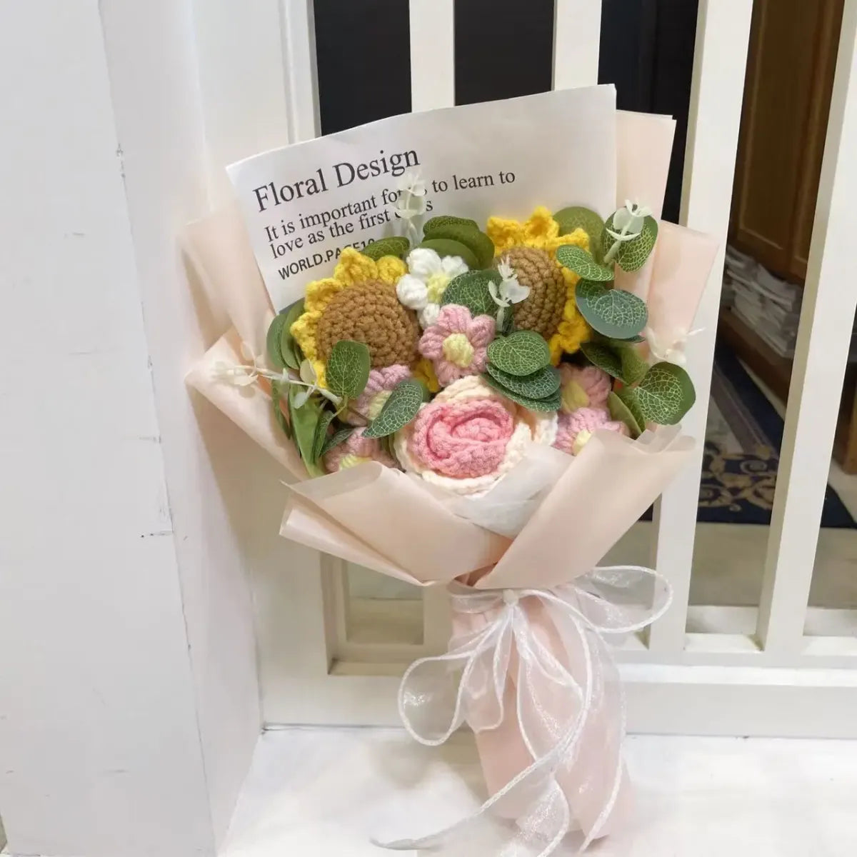 Kawaii Knitted Sunflower & Rose Bouquet – Crochet Gift for Birthday or Graduation