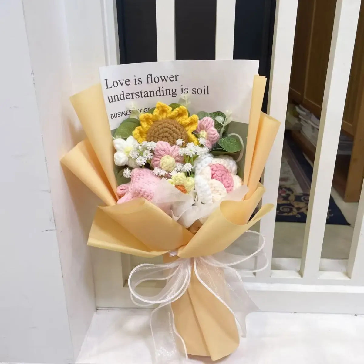 Kawaii Knitted Sunflower & Rose Bouquet – Crochet Gift for Birthday or Graduation