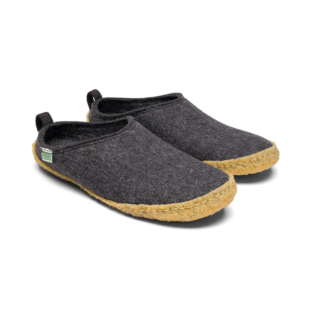 Kyrgies Outdoor Wool Slides
