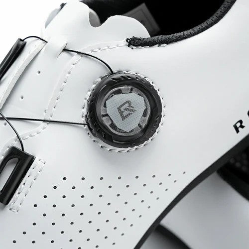 CR4 Clipless Cycling Shoes